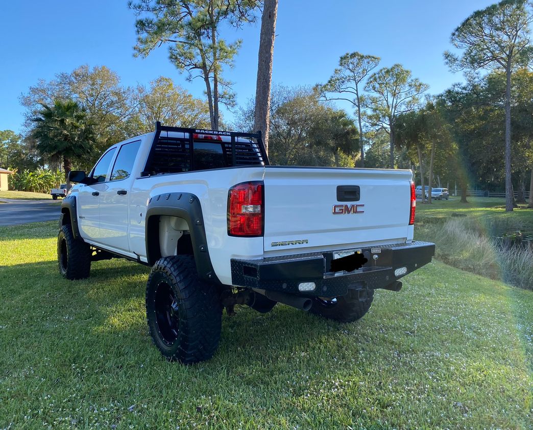 GMC Sierra 2500HD (2015-2019) PRO-POPPED Reverse Pocket Fender Flares